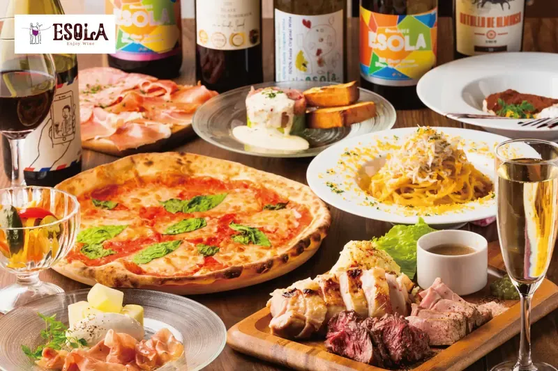ESOLAのピザ・パスタ・肉料理とワイン